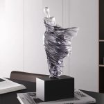 Figure Sculpture Resin Art – Minimalist Senior Portrait Statue for Home & Office Decor